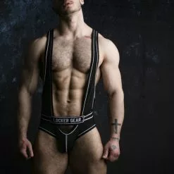Locker Gear Backless Body Jock Rouge 29 Locker Gear Backless Body Jock Rouge -Poppers et Leather Cleaners Soldes backless body jock rouge 10