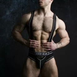 Locker Gear Backless Body Jock Rouge 30 Locker Gear Backless Body Jock Rouge -Poppers et Leather Cleaners Soldes backless body jock rouge 11