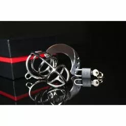 DARK-LINE BEAR TRAP Cage De Chasteté Adjustable -Poppers et Leather Cleaners Soldes bear trap cage de chastete adjustable 14