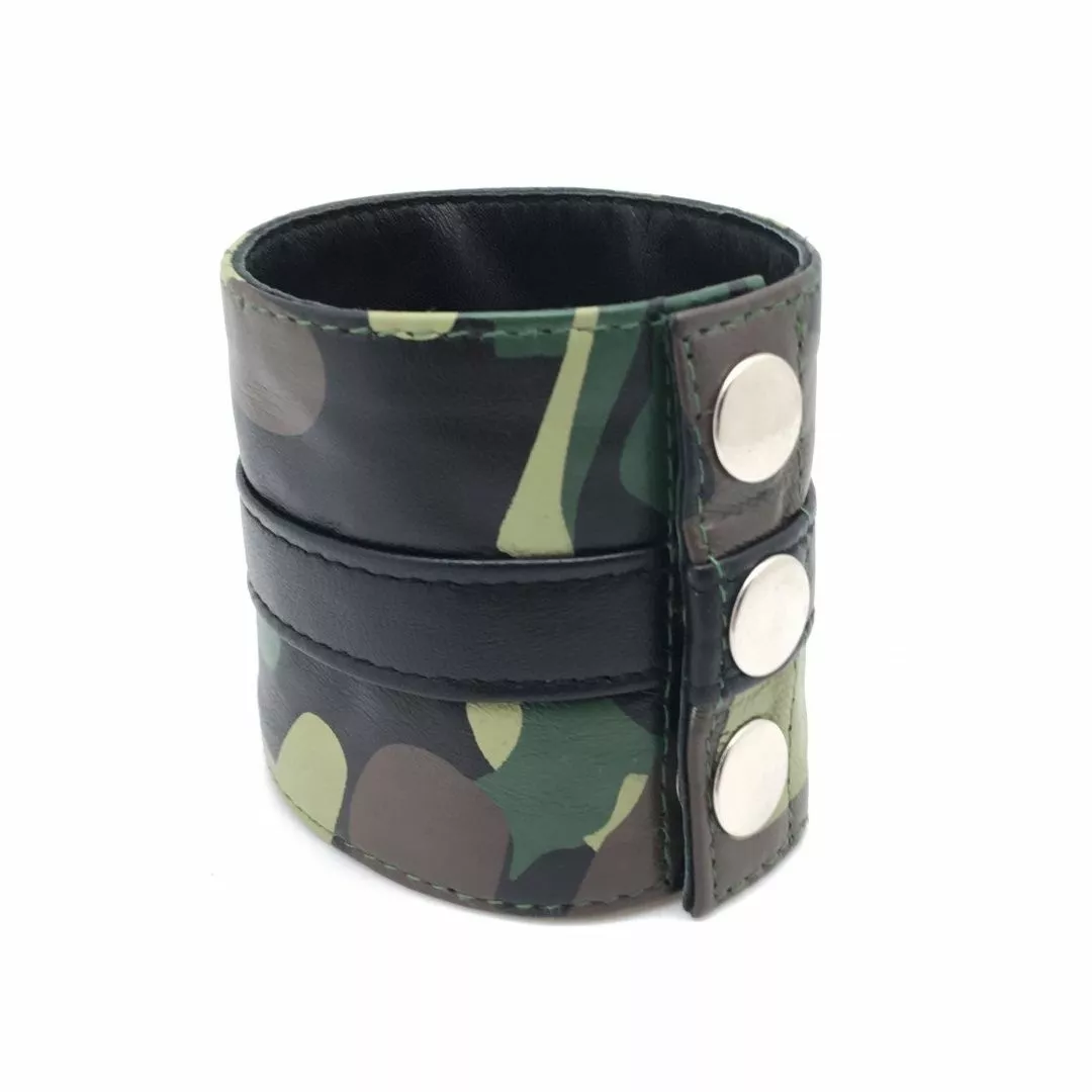The Red Bracelet De Force Porte-billets Cuir Camouflage 6 The Red Bracelet De Force Porte-billets Cuir Camouflage – Image 4
