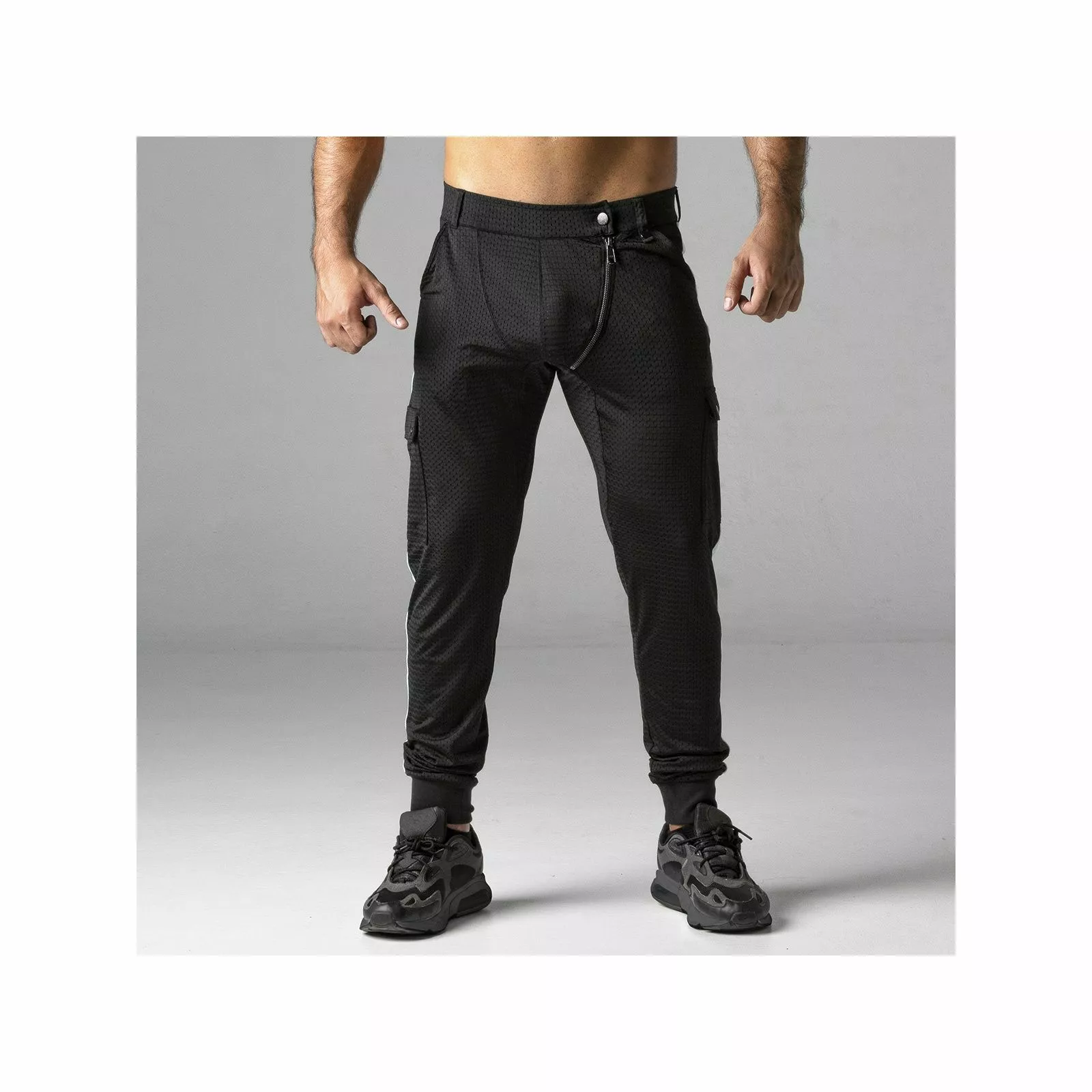 Locker Gear LOOK AT SIDE JOGGER Rouge 6 Locker Gear LOOK AT SIDE JOGGER Rouge – Image 4