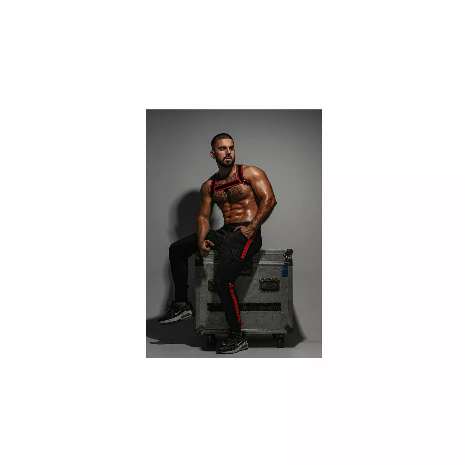 Locker Gear LOOK AT SIDE JOGGER Rouge 3 Locker Gear LOOK AT SIDE JOGGER Rouge